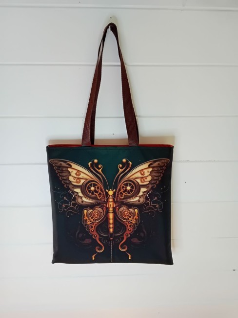 Tote bag papillon Steampunk – modèle unique | Les Cabas en folie Tote bag papillon Steampunk avec imprimé original et simili cuir marron marbré