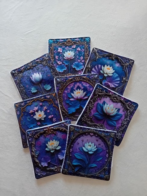 Lingettes démaquillantes lavables Lotus bleus et violets en éponge bambou – lot de 8