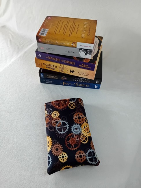 Pochette à livres petit format Steampunk à motifs de rouages et engrenages