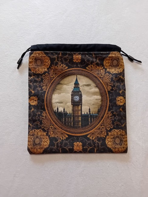 Pochon en tissu motif Big Ben et décor floral vintage, modèle unique confectionné dans les Vosges