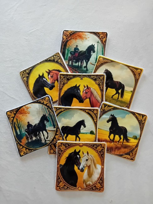 Lingettes démaquillantes lavables Chevaux – Lot de 8 | Les Cabas en folie Lingettes démaquillantes lavables chevaux en éponge bambou – lot de 8