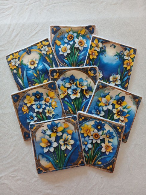 Lingettes démaquillantes originales et lavables en éponge bambou et tissu imprimé, modèle unique fait main de fabrication française.