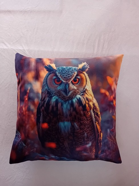 Housse de coussin Hibou en forêt automnale en velours 45×45 | Les Cabas en folie Housse de coussin Hibou en forêt automnale en velours imprimé 45 × 45 cm