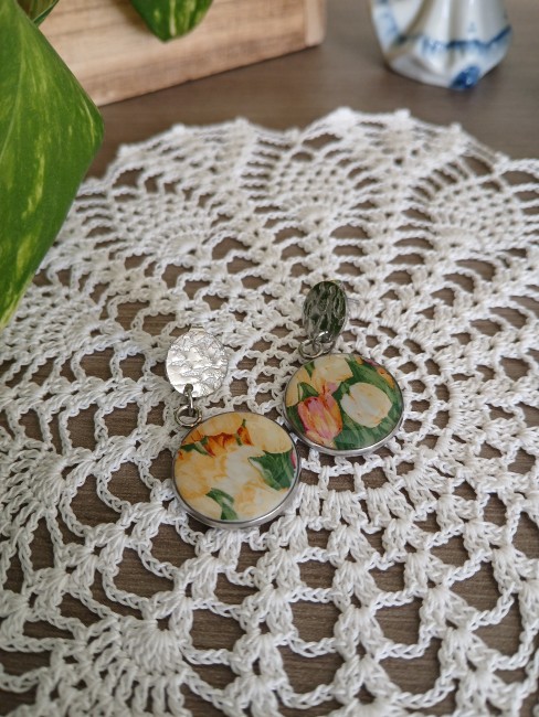 Boucles d'oreilles tulipes - Vaisselle ancienne recyclée