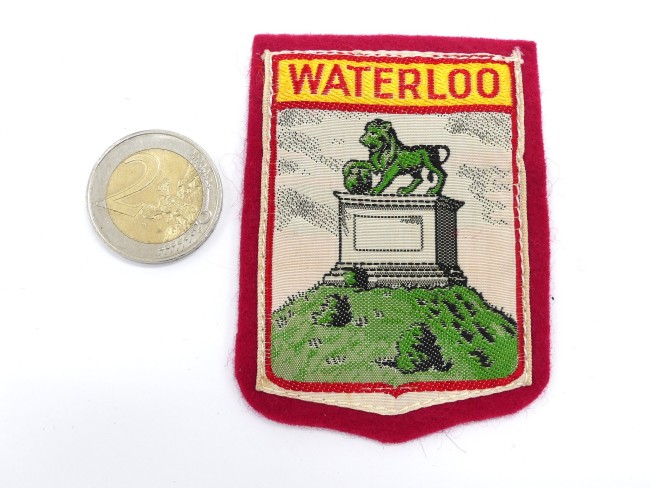  Ecusson brodé ville Waterloo
