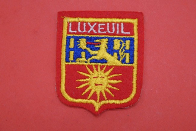 Ecusson brodé ville LUXEUIL 