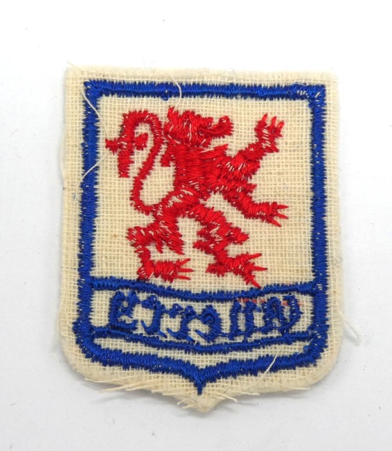 P1040837 Petit écusson brodé ville Annecy