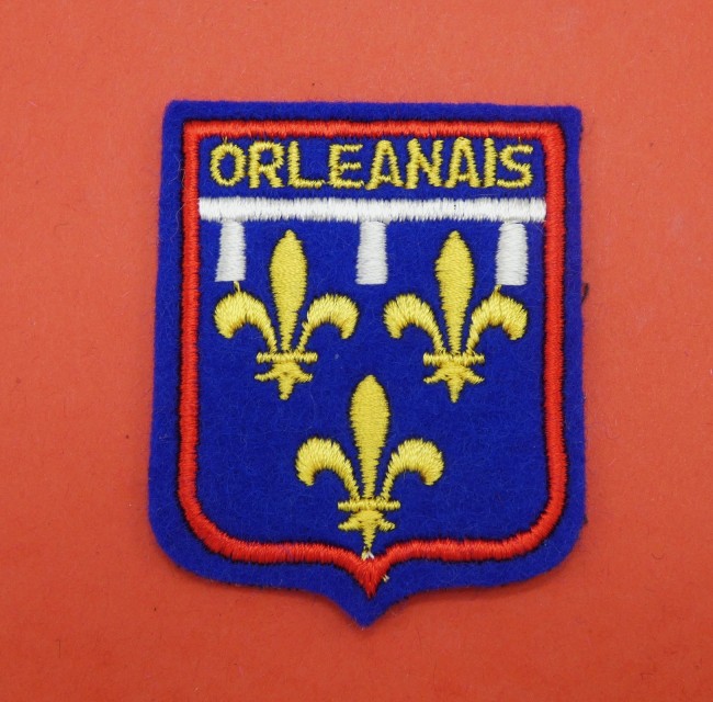 P1090227 Ecusson brodé ville ORLEANAIS