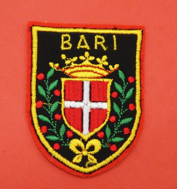  Ecusson brodé ville BARI 