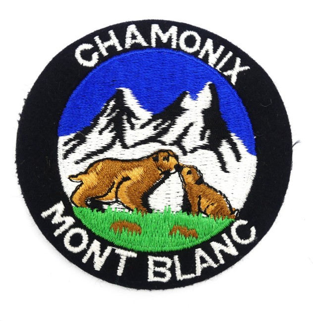 Ecusson brodé montagne Chamonix Mont Blanc 