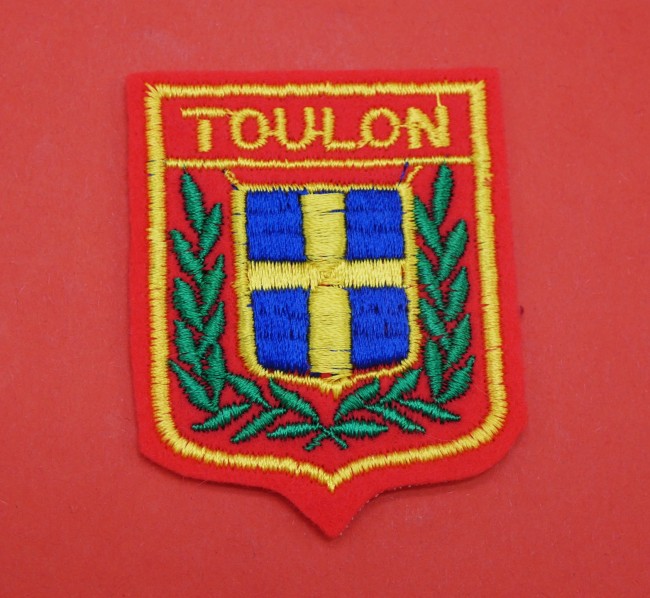 P1100146 Ecusson brodé ville TOULON