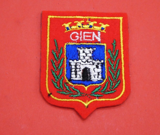 Ecusson brodé ville Gien