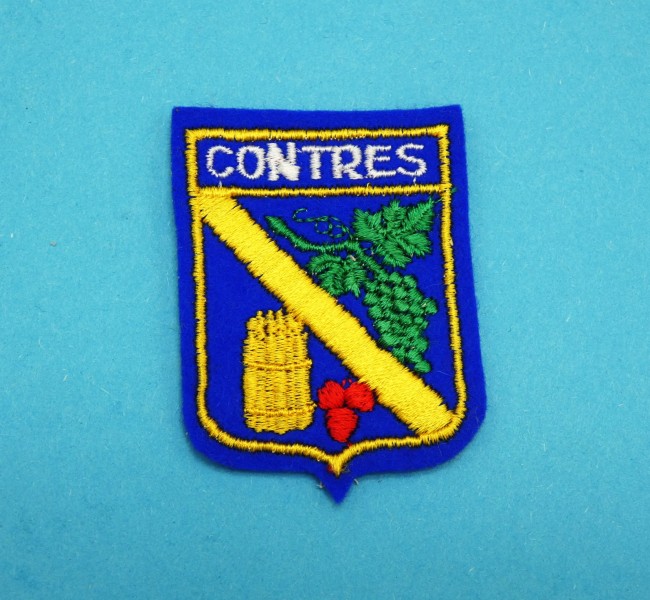 P1080824 Ecusson brodé ville CONTRES