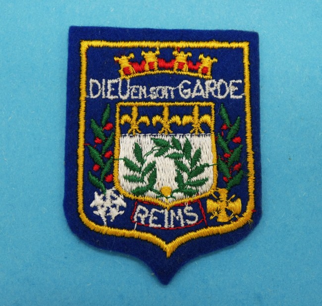 Ecusson brodé dieu soit garde Reims