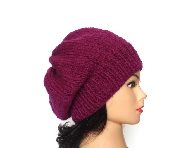 Béret femme violet tricoté main