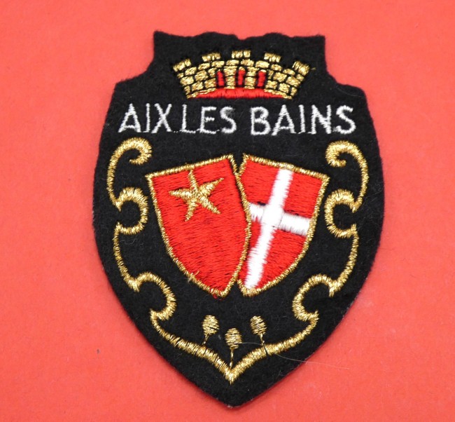 P1100611 Ecusson brodé ville Aix Les Bains