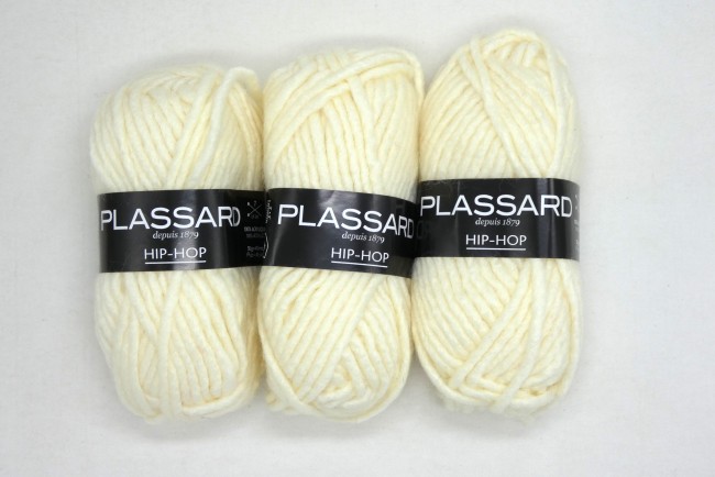 Laine plassard hip hop  C 27 écru