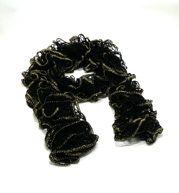 Echarpe femme noire bordure or Cléopatra