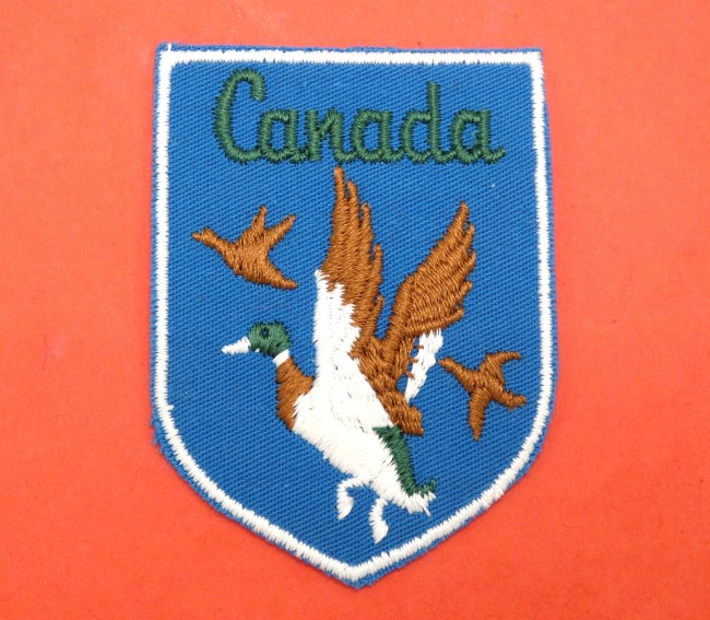 Ecusson brodé CANADA motif canard 