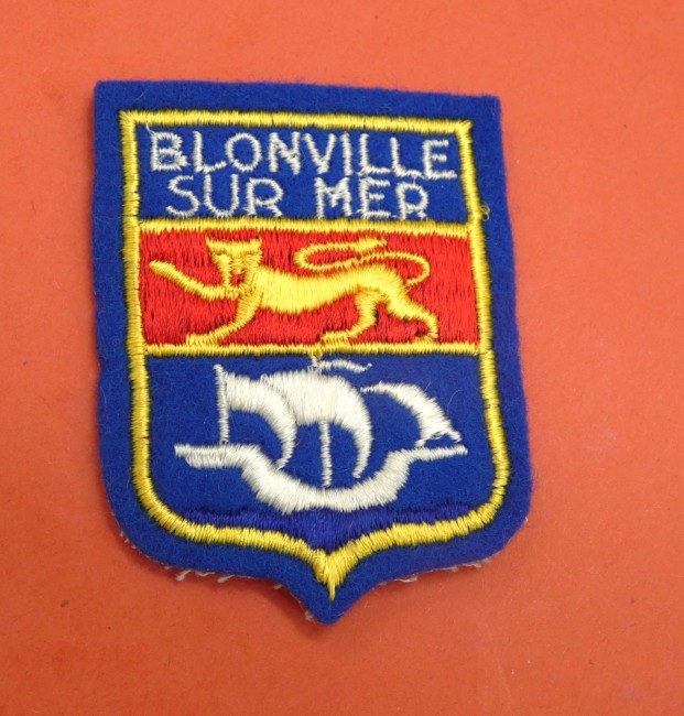 Ecusson brodé ville BLONVILLE SUR MER 