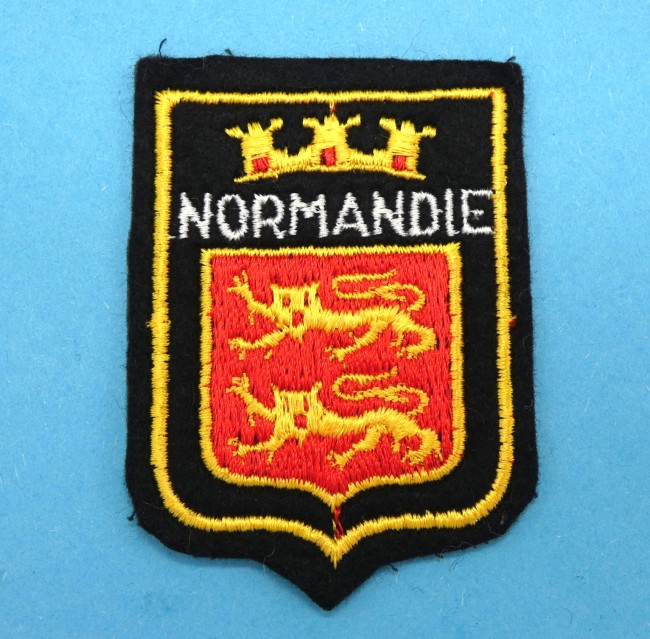 P1020051 Ecusson brodé villeNORMANDIE