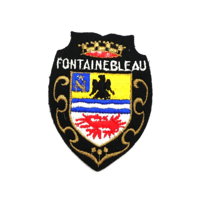 Ecusson meresse brodé ville FONTAINEBLEAU