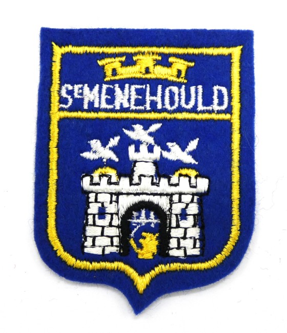 P1100807 Ecusson brodé ville Sainte - Menehould