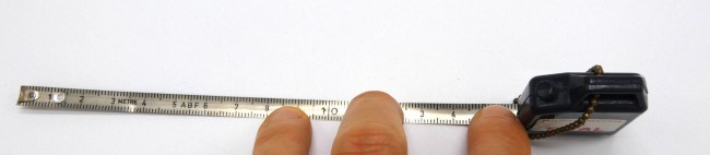 P1050181 Porte clé ancien bidon TOTAL Fuel Oil domestique