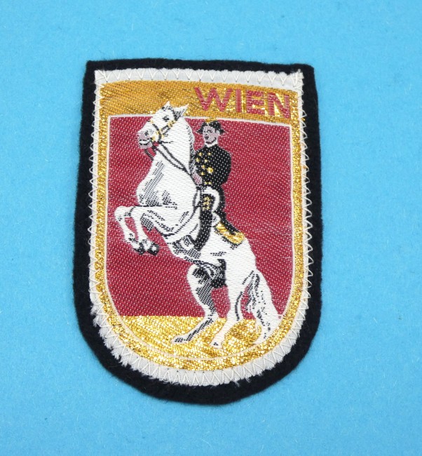 Ecusson feutrine brodé ville WIEN 