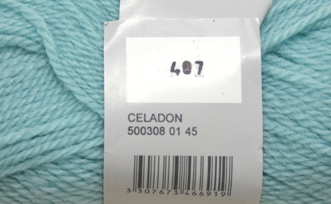  2 pelotes laine X 25 gr Phildar SUPER BABY  céladon 407