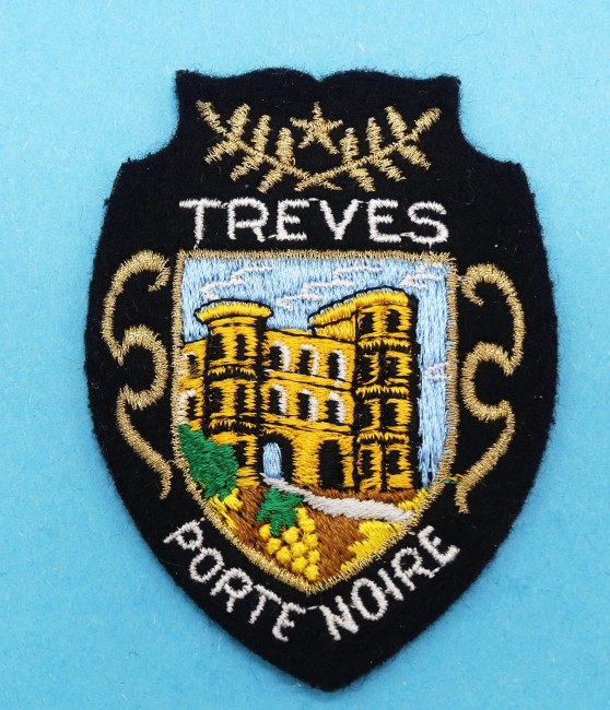 Ecusson brodé Treves porte noire 