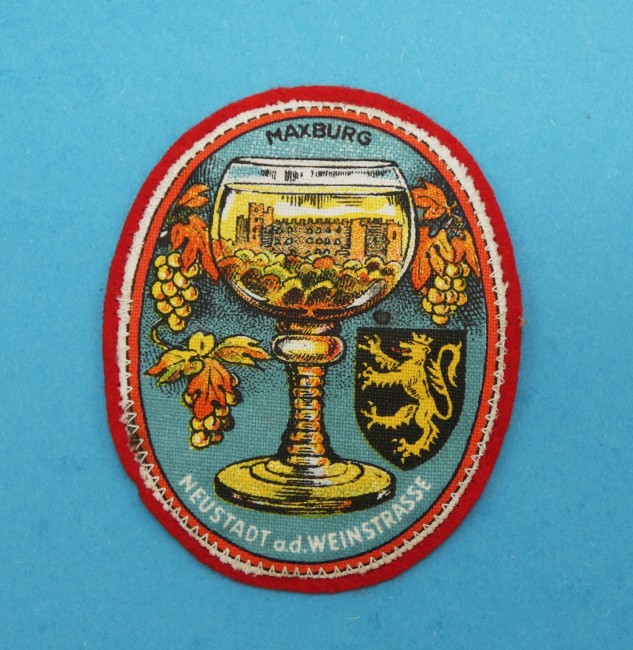 P1010395 Ecusson brodé ville Maxburg