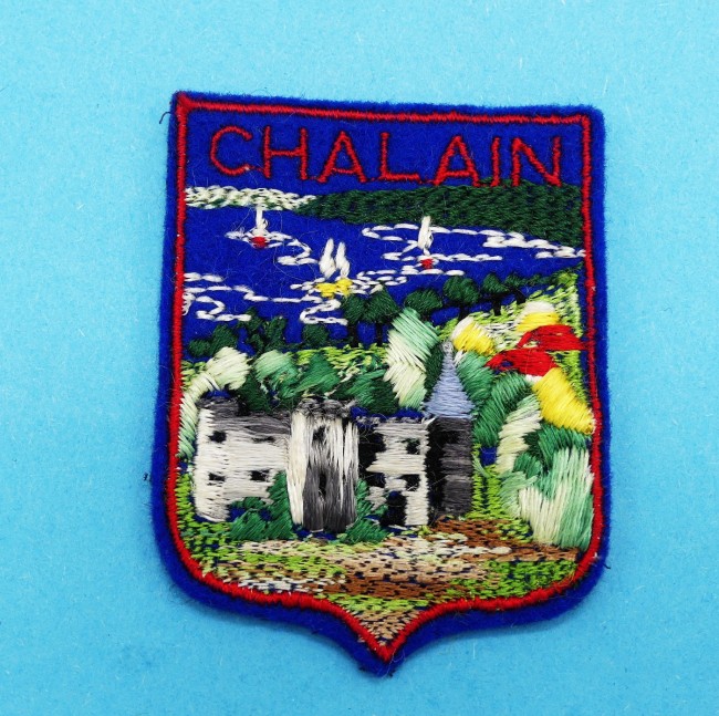 Ecusson brodé ville Chalain 