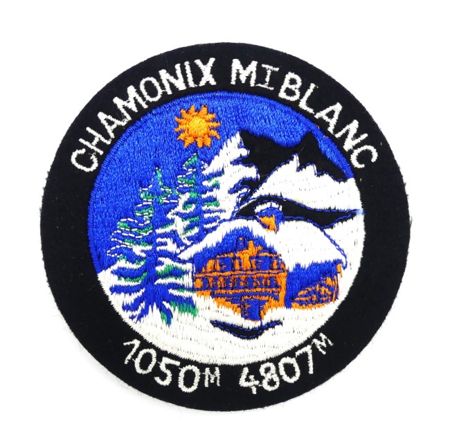 Ecusson brodé ville Chamonix Mt Blanc 