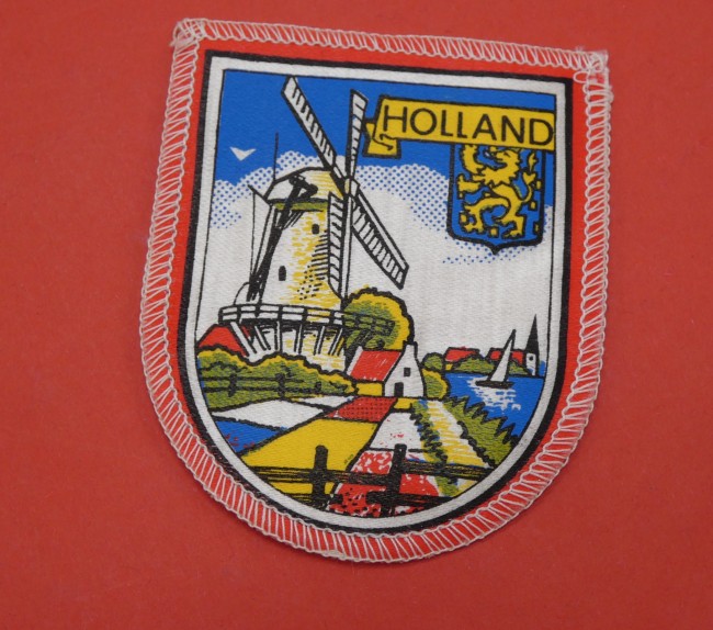 P1110367 Ecusson brodé pays HOLLAND