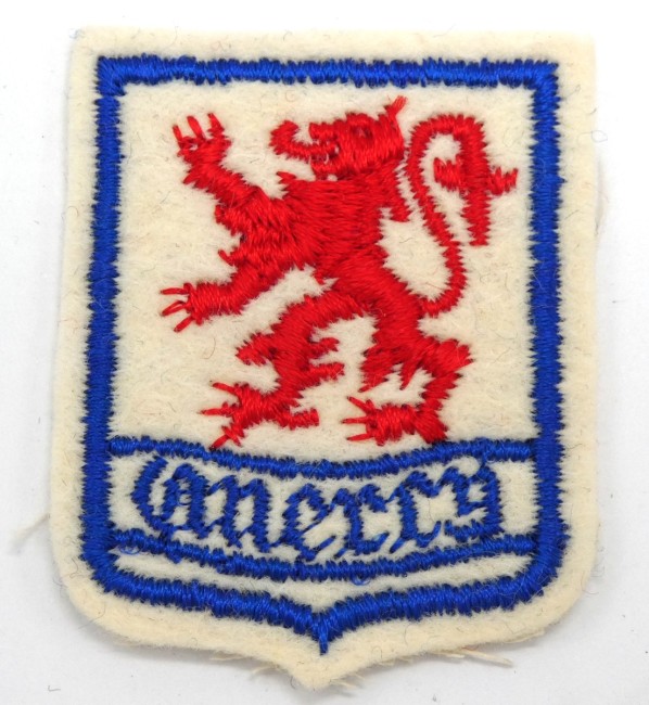 P1040835 Petit écusson brodé ville Annecy