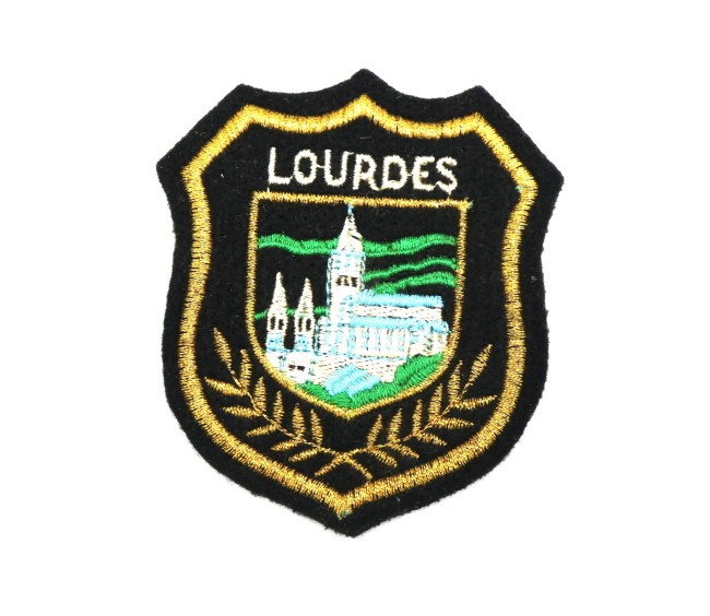 Ecusson méresse brodé LOURDES sanctuaire notre Dame 