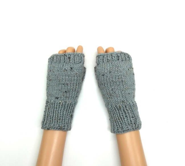 Mitaines pour femme grises avec pouce en laine Katia merino Tweed