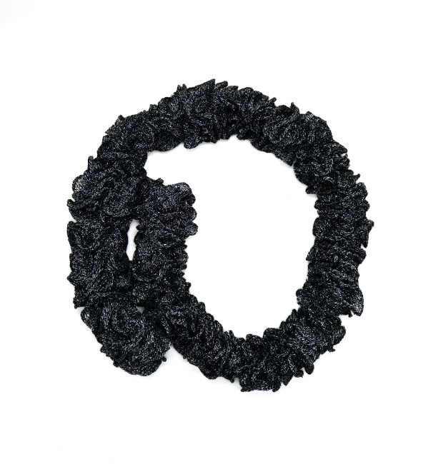 Echarpe femme noire pailletée argenté 