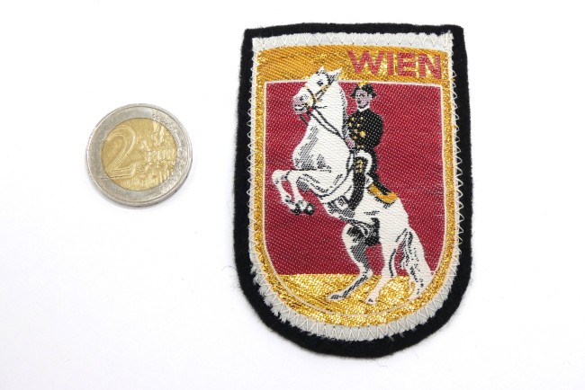 Ecusson feutrine brodé ville WIEN 
