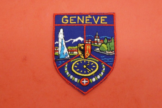 P1110138 Ecusson brodé ville Genève