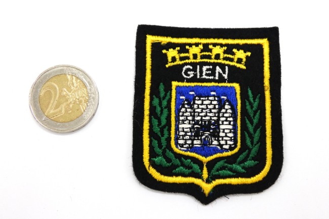 Ecusson collection brodé ville Gien