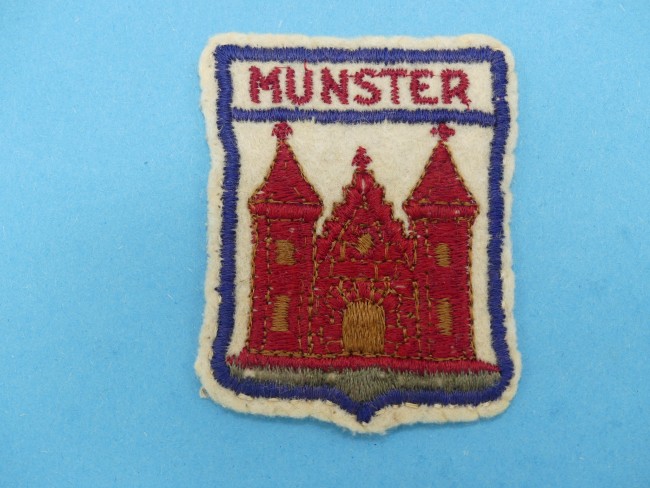 Ecusson ancien brodé ville MUNSTER