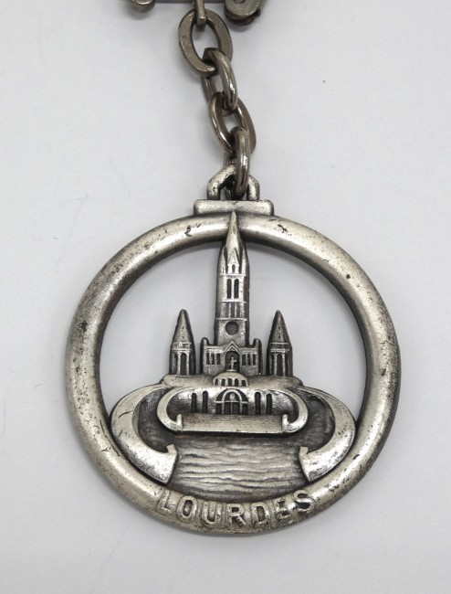 Porte clé ancien ville cathédrale LOURDES 