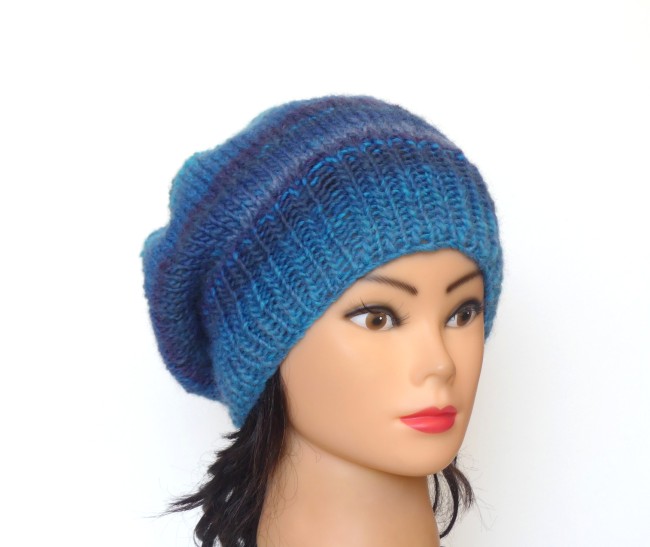 Béret femme laine bleu turquoise C 7851