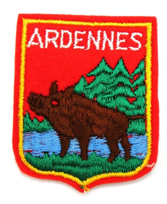 P1080898 Ecusson brodé ville Ardennes à coudre pour customisation