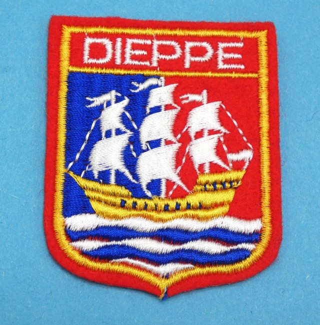 P1080713 Ecusson brodé ville DIEPPE