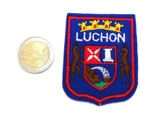 Ecusson brodé ville LUCHON 