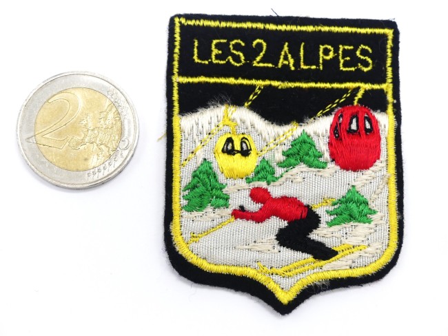 Ecusson brodé ville Les 2 Alpes