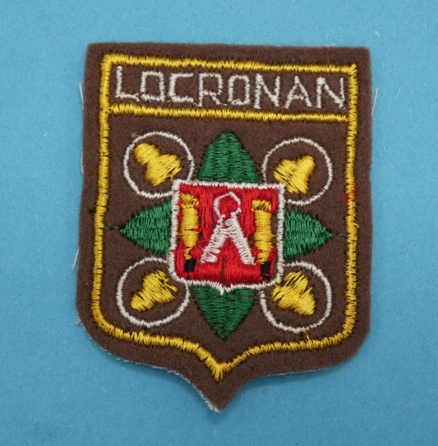 P1020175 Ecusson brodé ville Locronan